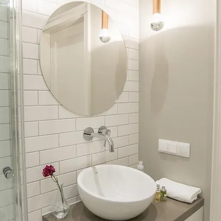 Swidnicka Apart Apartmán *