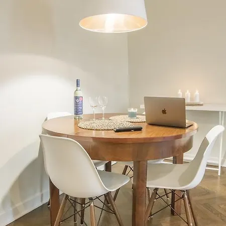 Swidnicka Apart Apartmán